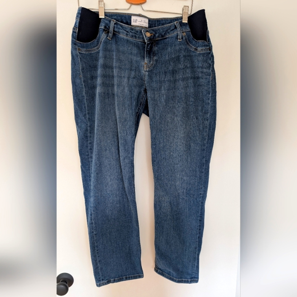 Gap Maternity Jean